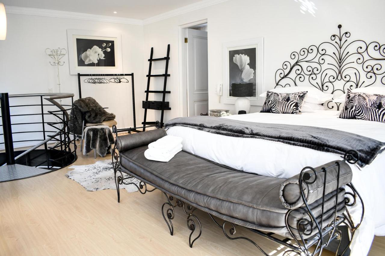Hotel 20 On Woodlands Johannesburg Esterno foto
