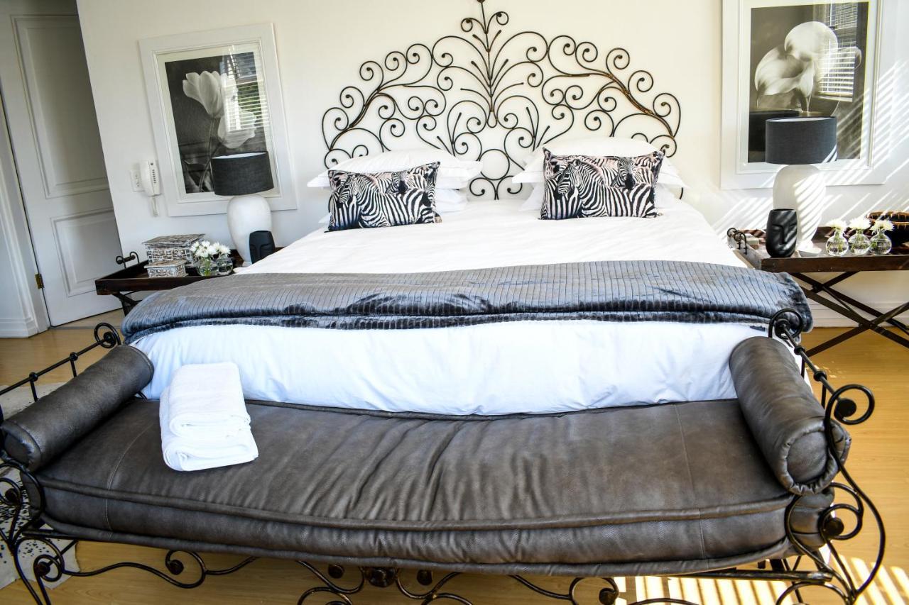 Hotel 20 On Woodlands Johannesburg Esterno foto