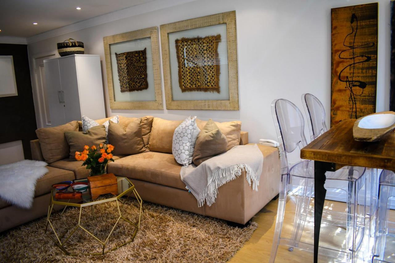 Hotel 20 On Woodlands Johannesburg Esterno foto